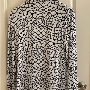 BCBG long sleeve blouse